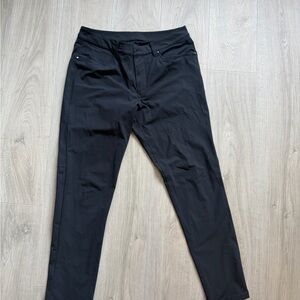 lululemon athletica Men's Black Stretch Chinos